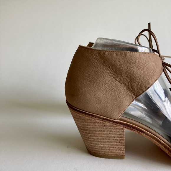 Eileen Fisher Cream Leather Heeled Slingbacks size 10 - Picture 4 of 16